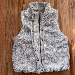 Women’s Soft Vest - Zipper + Buttons (Size Medium)